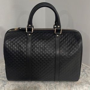 GUCCI Microguccisma Margaux Handbag Black with adjustable strap. NWT.